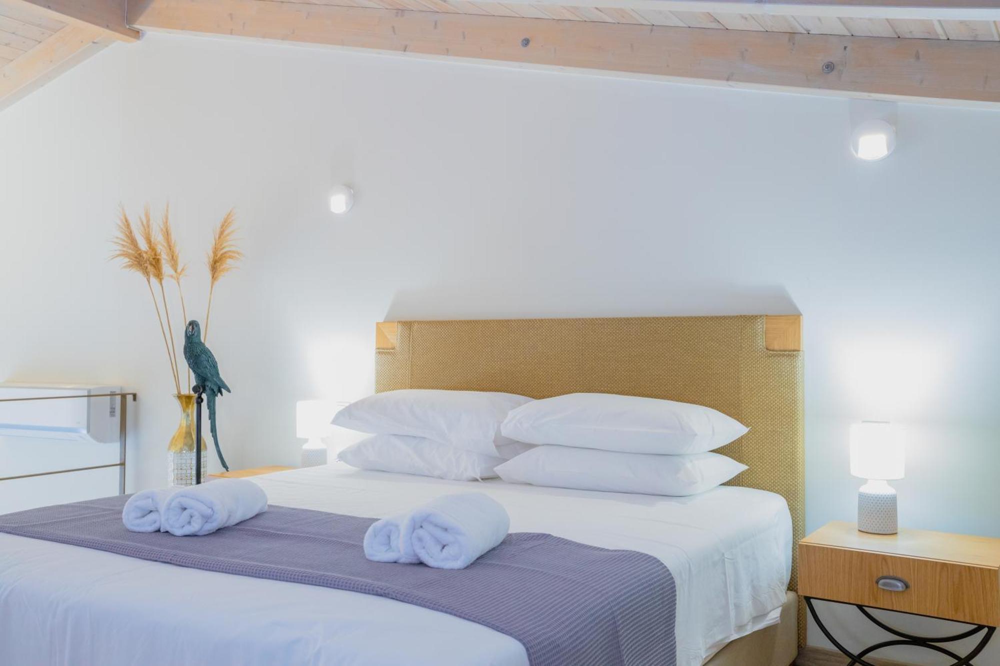 La Perla Di Barla Seafront Apartman Kánalos Kültér fotó