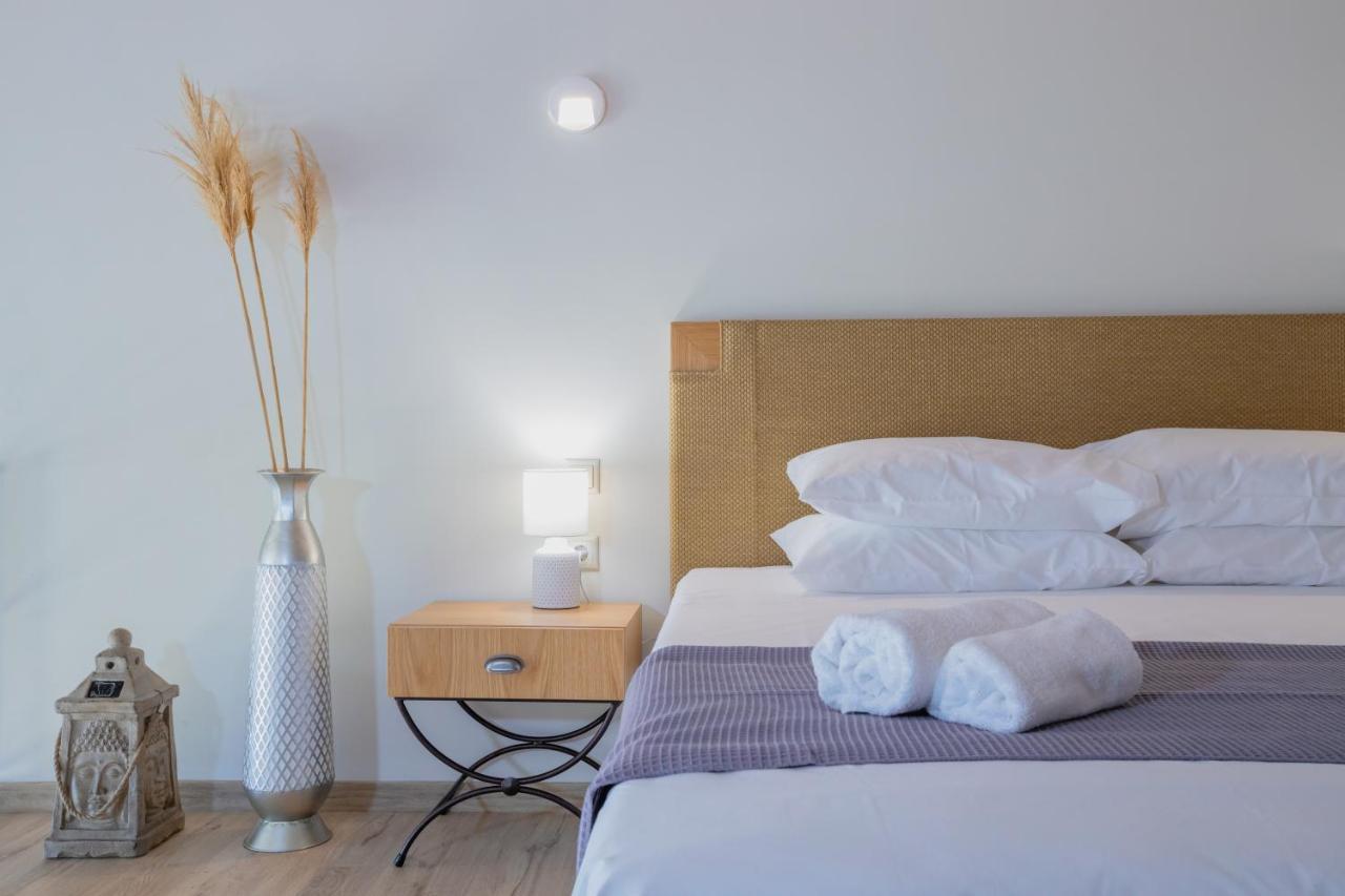 La Perla Di Barla Seafront Apartman Kánalos Kültér fotó