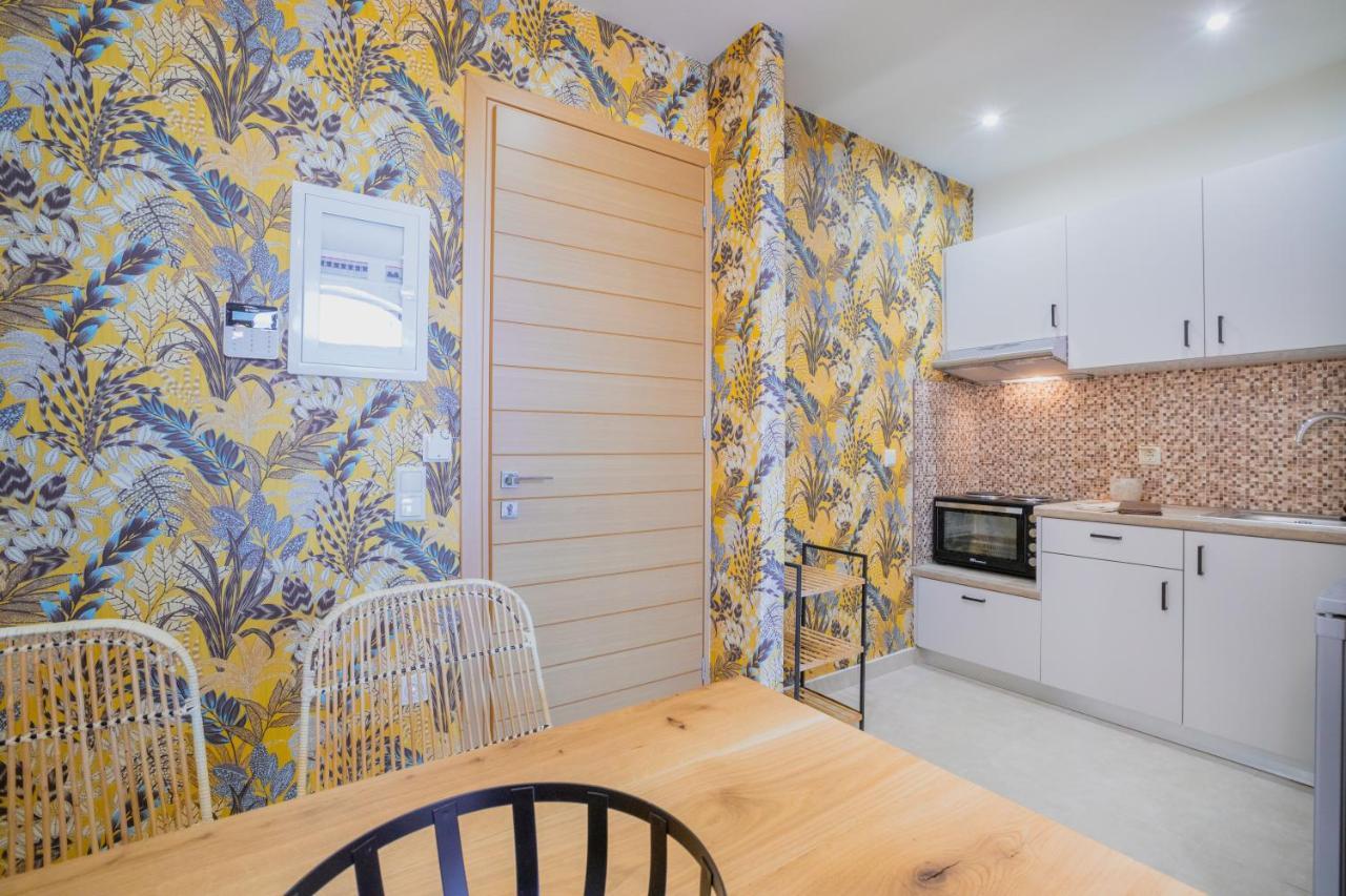 La Perla Di Barla Seafront Apartman Kánalos Kültér fotó